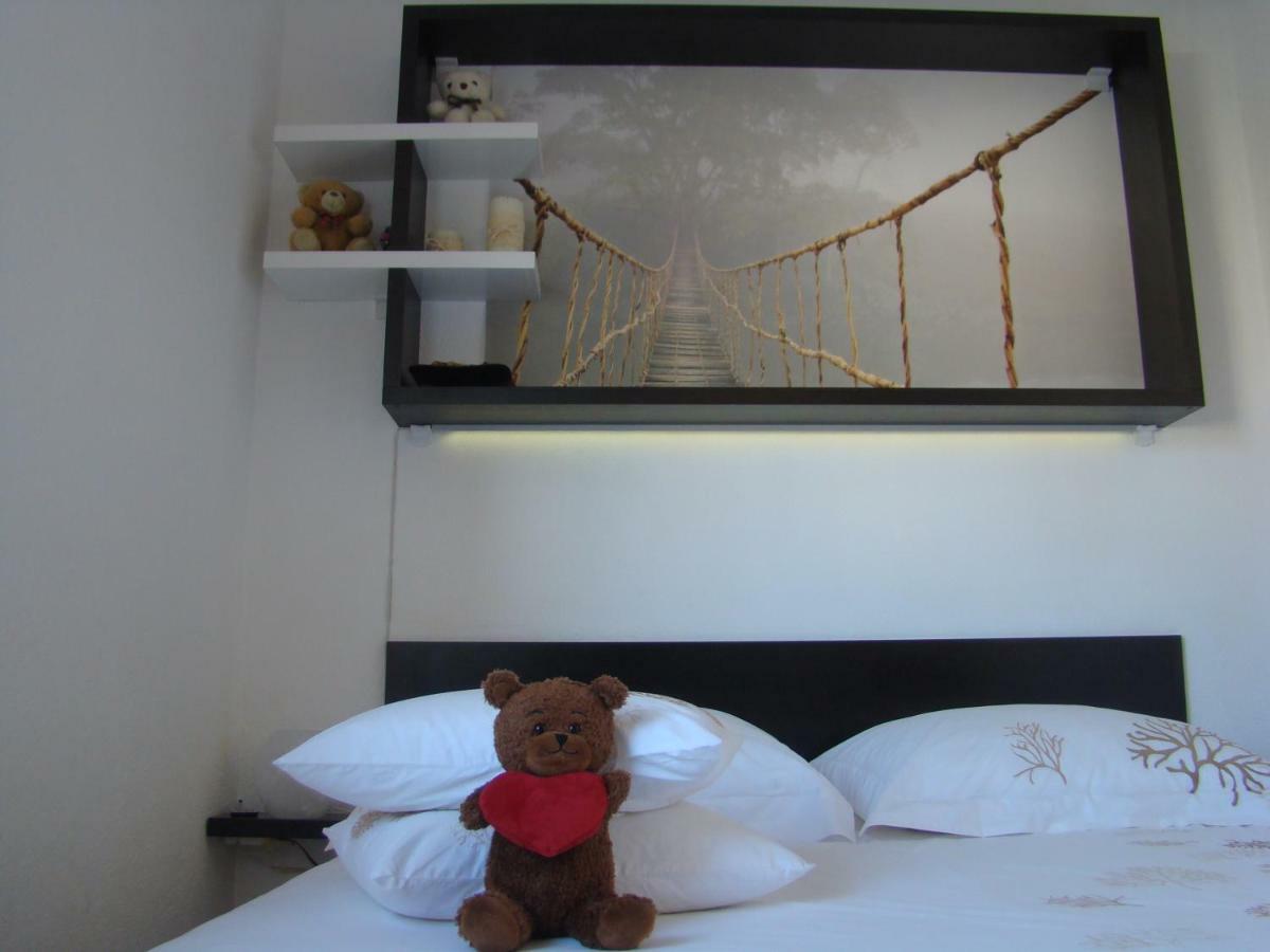 Kike Red Apartment Kastela Bagian luar foto